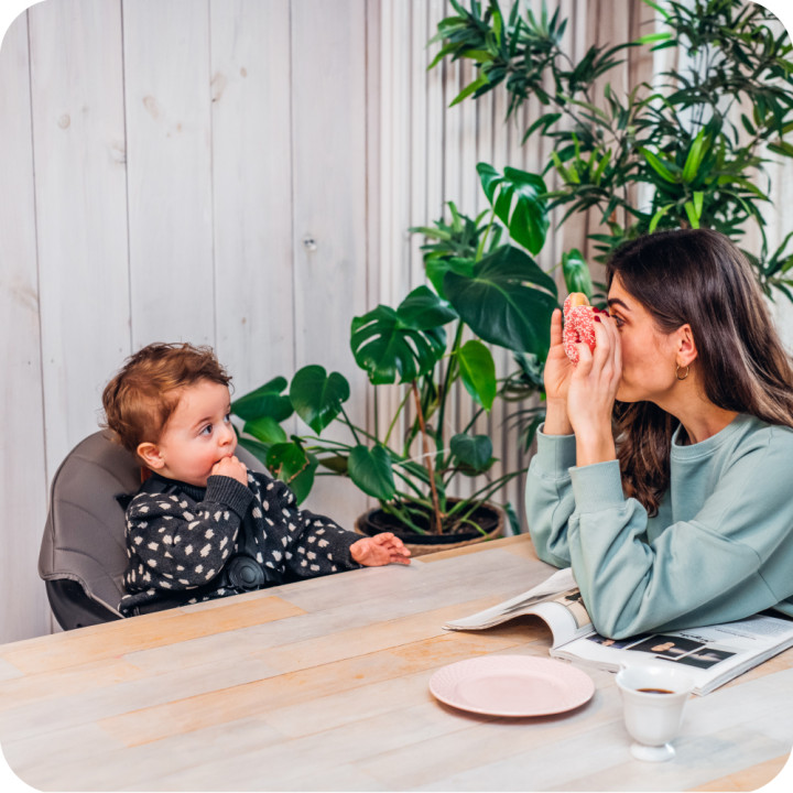 MoMi REKI feeding chair GREY