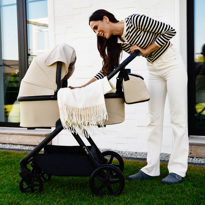 MoMi GISELLE wózek 2w1