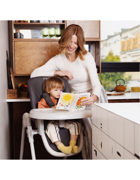 MoMi GOJO krzesełko do karmienia CZARNE