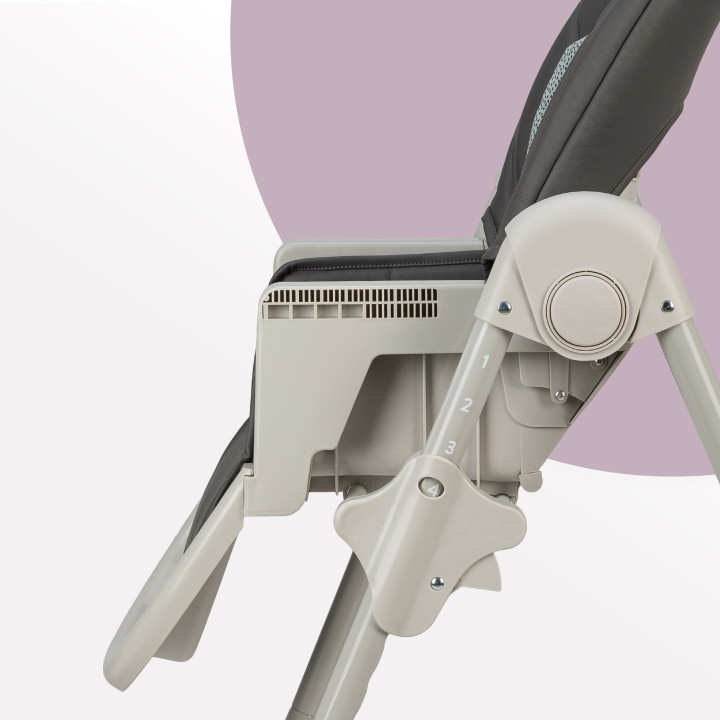 MoMi GOJO feeding chair