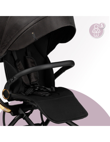 MoMi ADELLE wózek spacerowy 360 ° CZARNO-CZERWONY